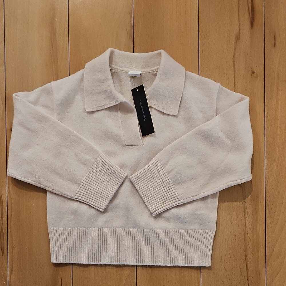 Banana Republic Toddler  Cream V-Neck Sweater Timeless Style